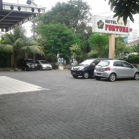 Hotel Fortuna Surabaya Eksteriør billede