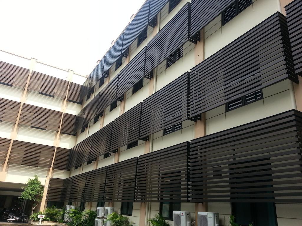 Hotel Fortuna Surabaya Eksteriør billede